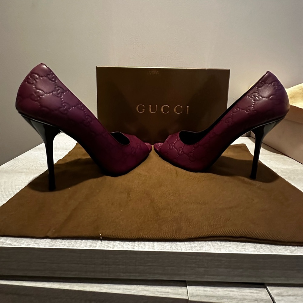 GUCCI GUCCISMA AMETHYST ✨NEVER WORN✨ORIGINAL BOX&DUST BAG